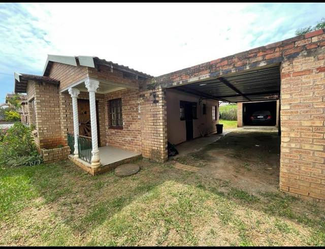 3 BEDROOM PROPERTY TO RENT IN PANORAMA GARDENS